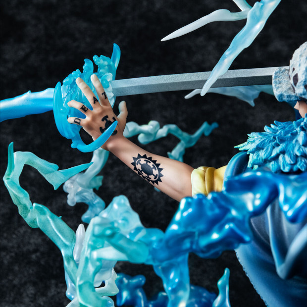 Portrait of Pirates WA-MAXIMUM - "Surgeon of Death" Trafalgar Law -Awakened- | One Piece [Megahouse]