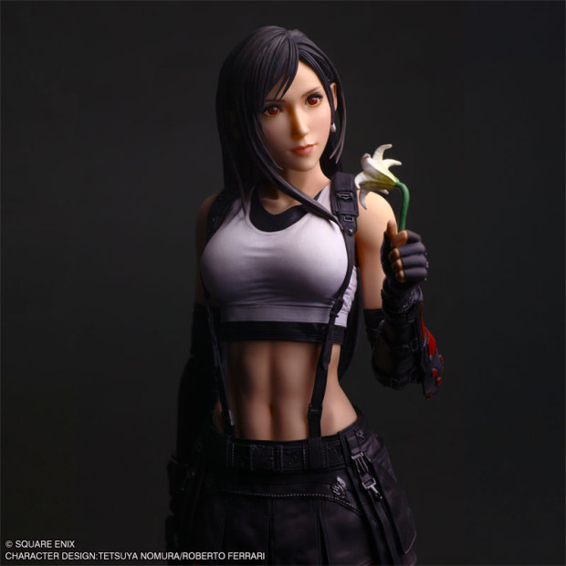 Play Arts SHIN - Tifa Lockhart | Final Fantasy Series [Square Enix]